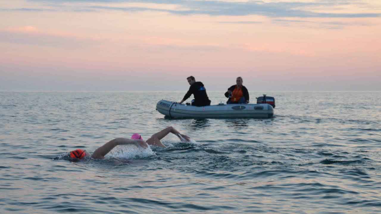 The dawn brought the opportunity to add pace swimmers for motivation
