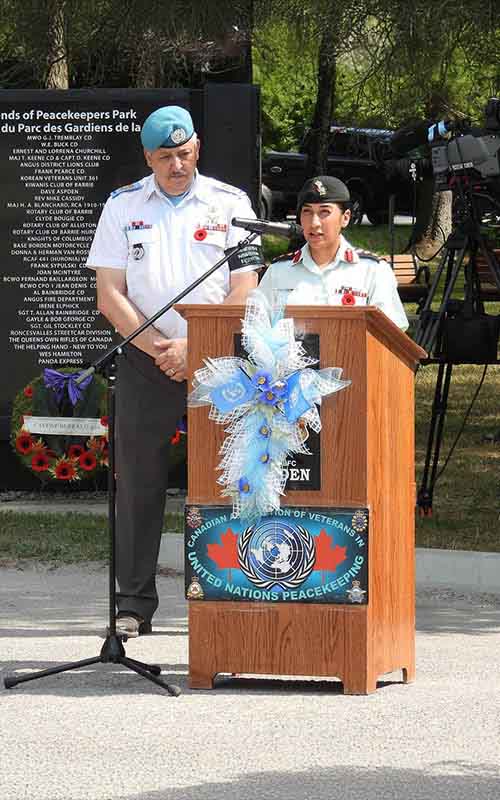Current soldiers honour those who fought and sacrificed before them.